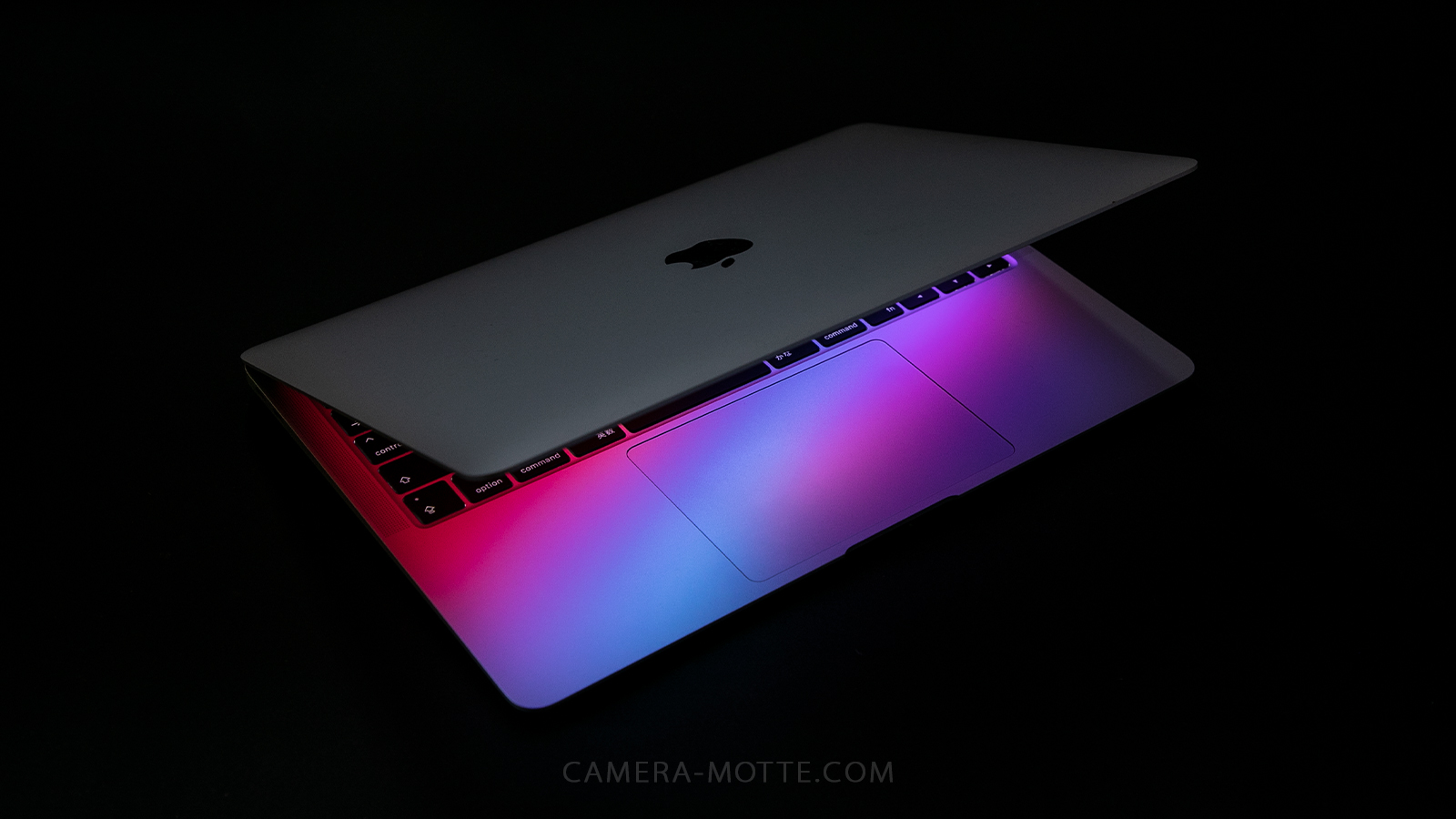 Apple MacBook Air(M1,2020)CAMERA MOTTE
